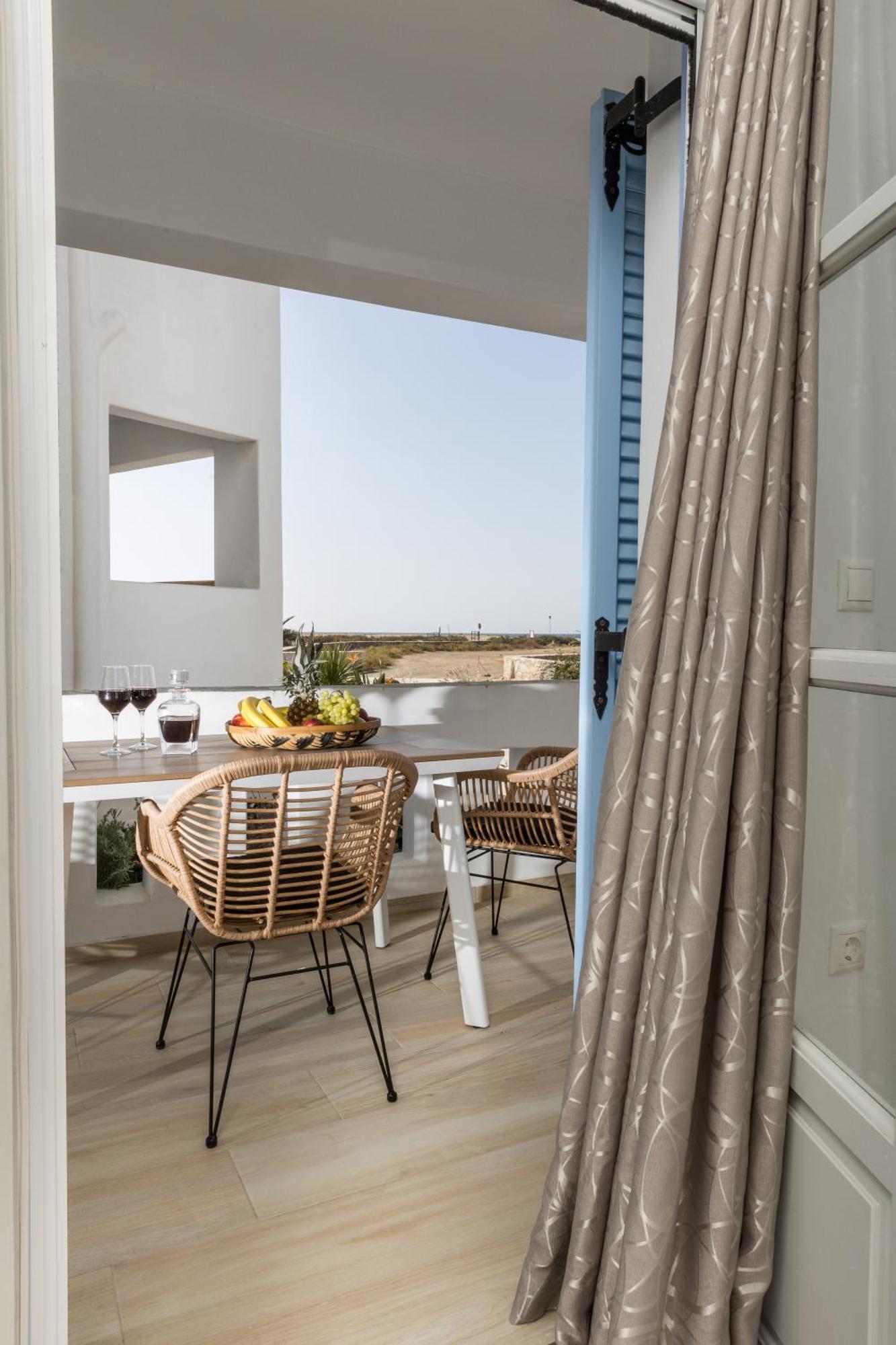 Marine Dream Apartment Plaka  Exterior photo